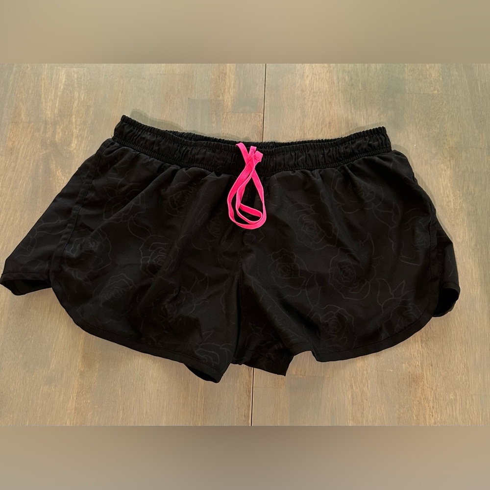 Women’s Old Navy Active Shorts